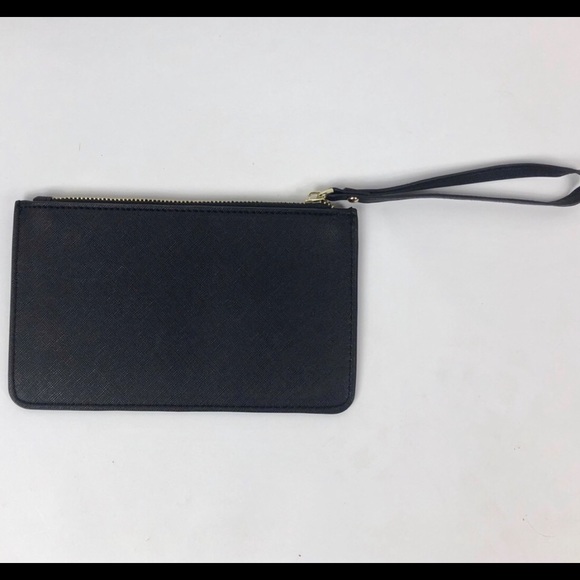 K A T E - Picture 3 of 3